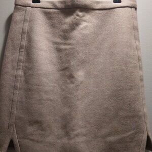 SEXY MINI SKIRT COLOR: BEIGE SIZE: 0 BY: J.CREW